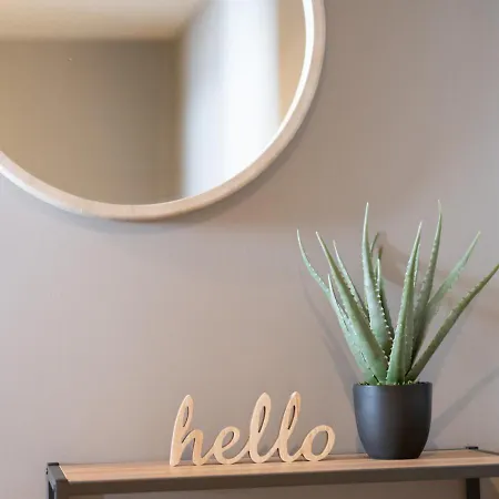 3 Bed In Whitby Oc-L20748 * Γουίτμπι