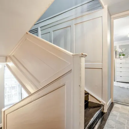 3 Bed In Oc-l20748 Γουίτμπι