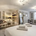 3 Bed In Oc-l20748 Appartamento Whitby