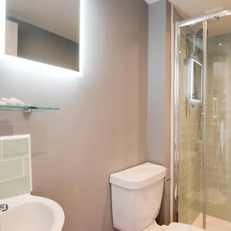 3 Bed In Whitby Oc-L20748 아파트 *