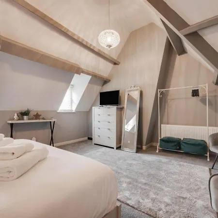 3 Bed In Whitby Oc-L20748 Apartamento Whitby