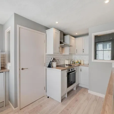 3 Bed In Whitby Oc-L20748 Apartamento