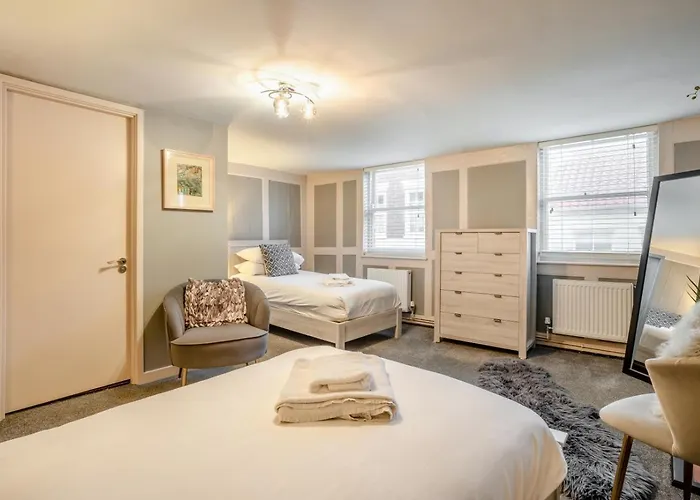 Appartement 3 Bed In Oc-l20748 Whitby